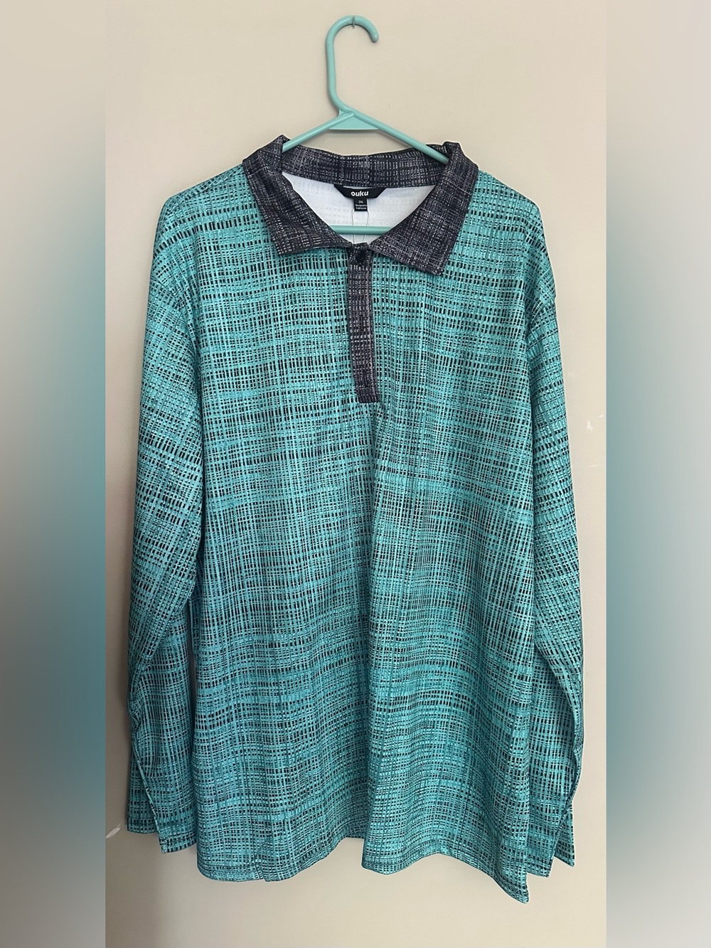 OUKU size 2XL, Teal GREENLong Sleeve Patterned Polo with Contrasting Collar. NWT
